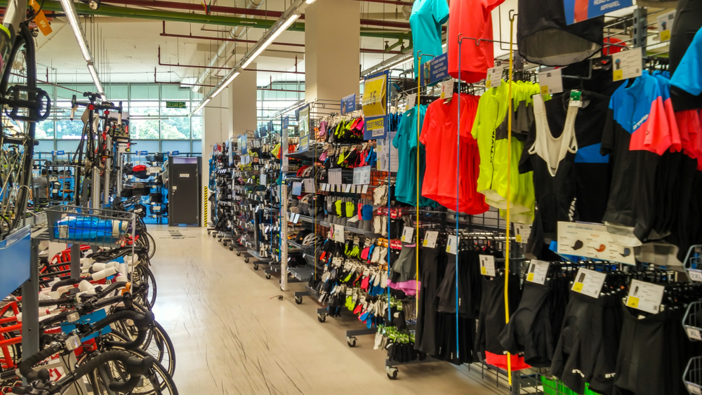 DECATHLON INTRODUCES A RANGE OF ZERO-CONTACT AND SAFE SHOPPING