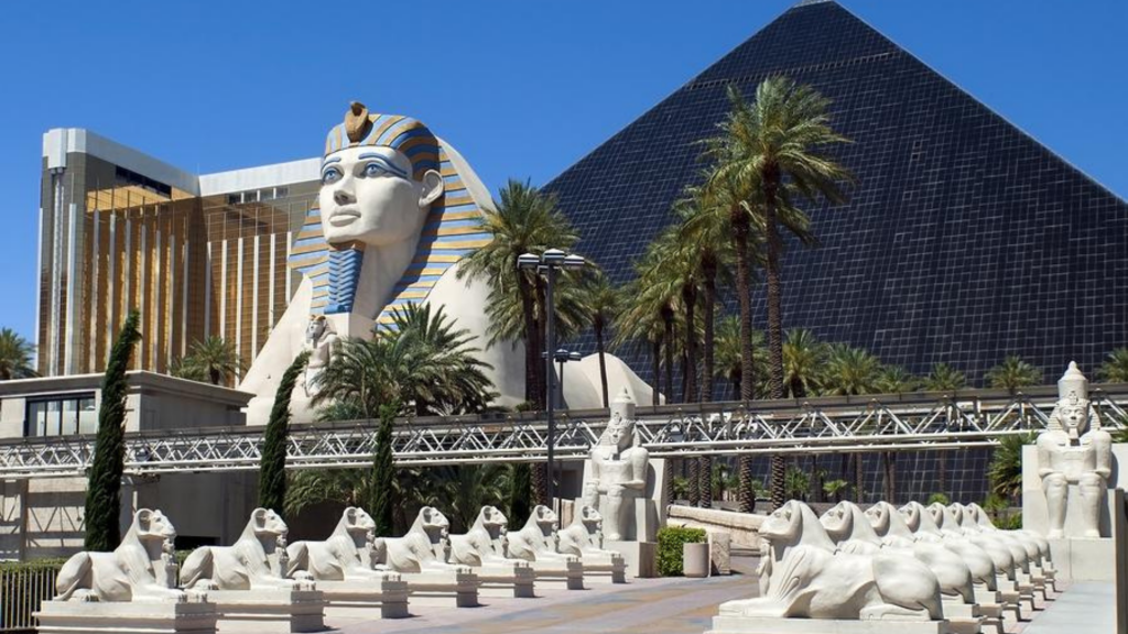 Luxor Hotel and Casino - Hotel Near Shoptalk 2022